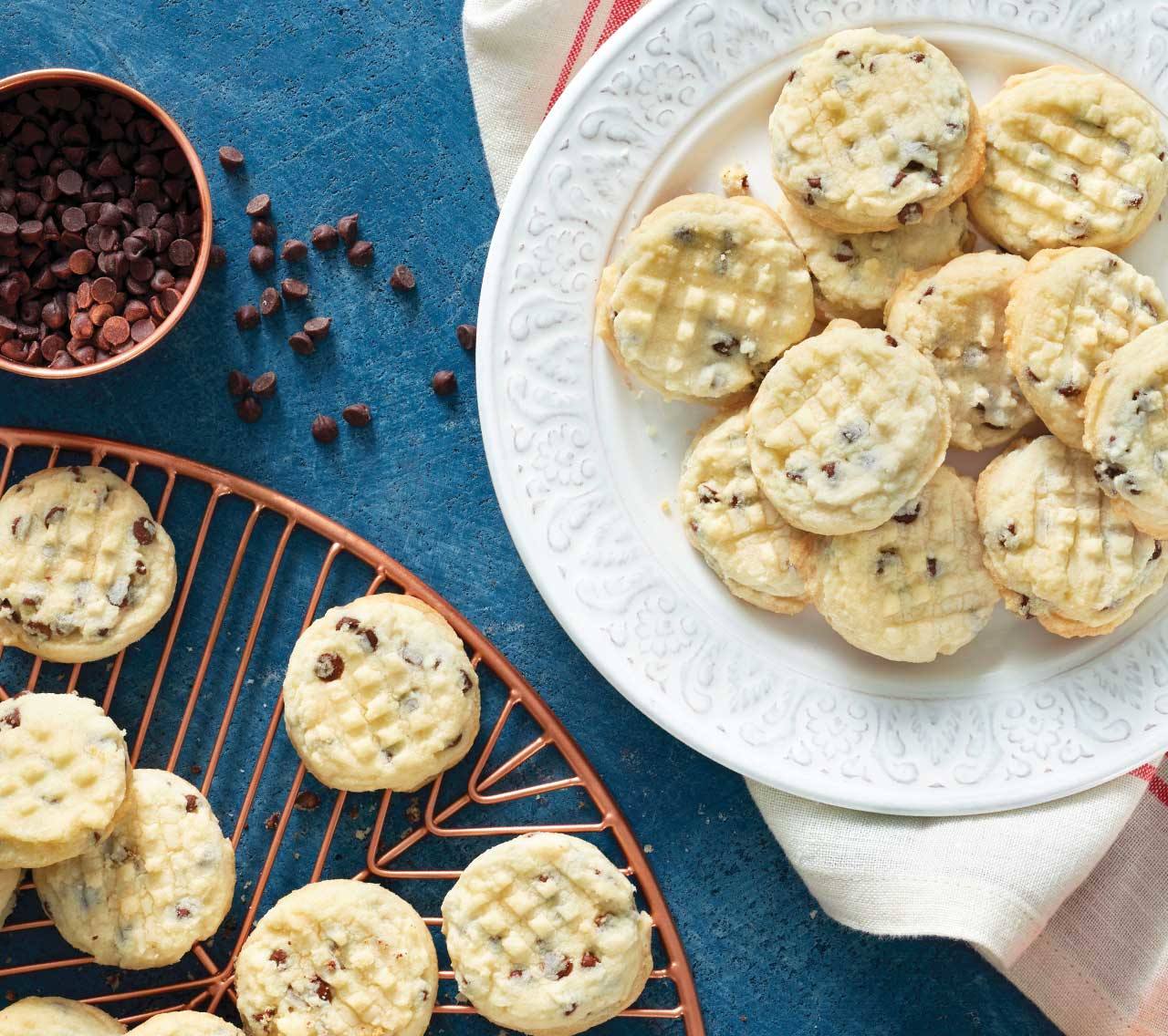 recipe image Mini Chocolate Chip Shortbread